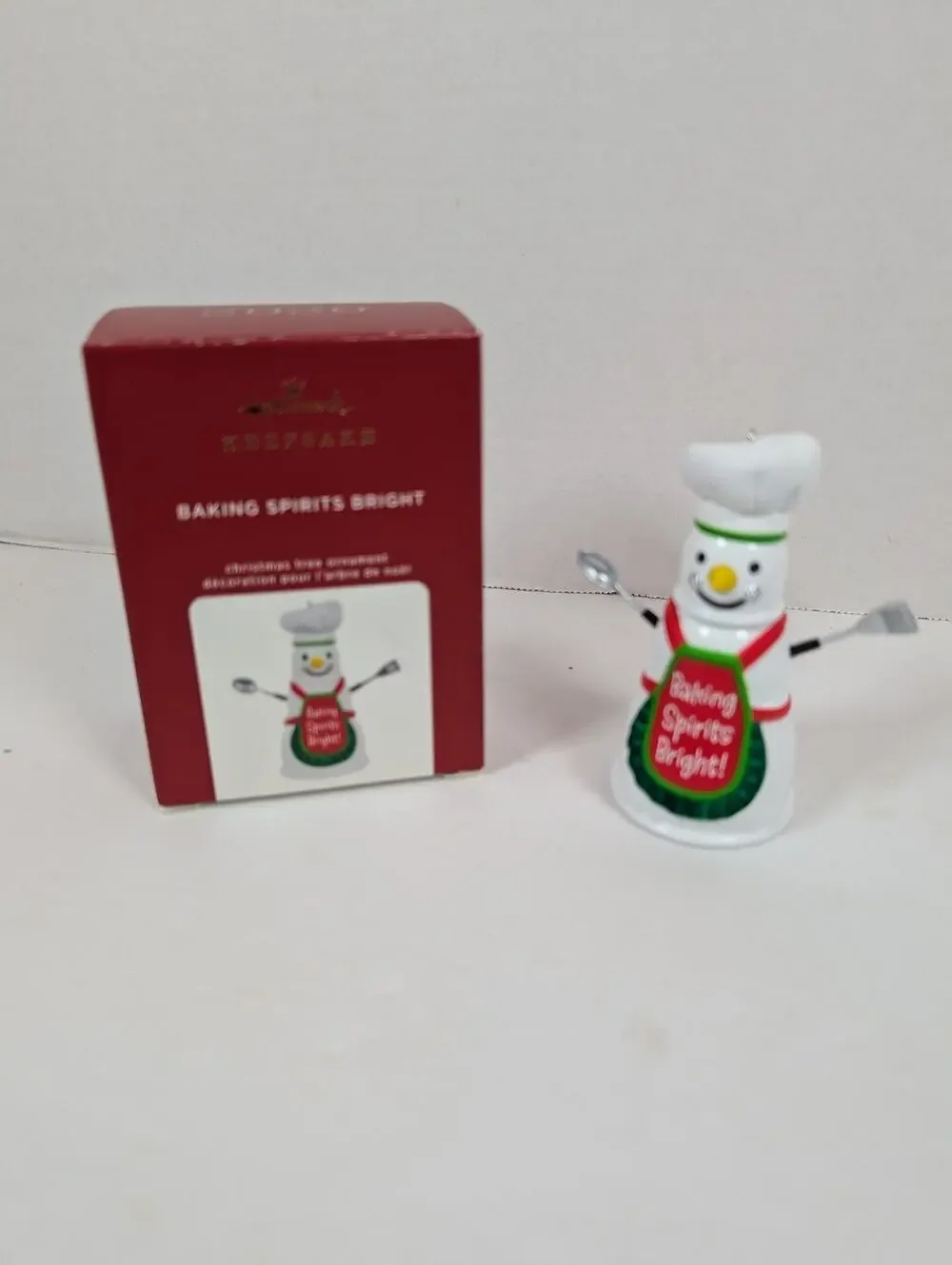 Hallmark Keepsake Ornament 2020 ~ Baking Spirits Bright Snowman MIB